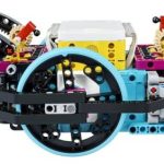 Zestaw rozszerzajacy LEGO Education SPIKE Prime z plytka Raspberry Pi - zdjecie 3